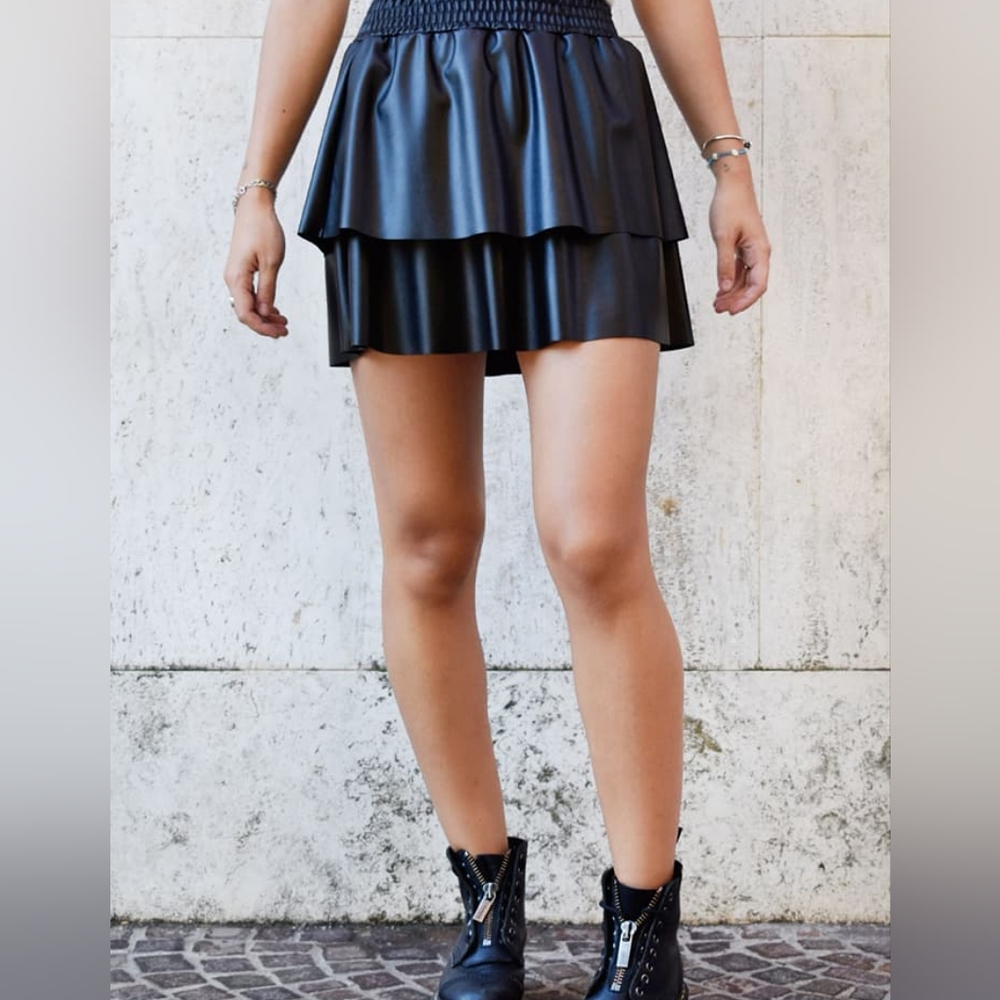 NWT! I love Taylor Madison Vegan Leather Tired Ruffled skirt